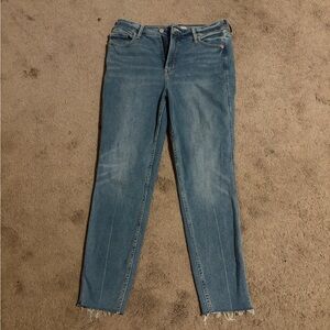 Old Navy Women's Straight Leg Jeans in Light Blue